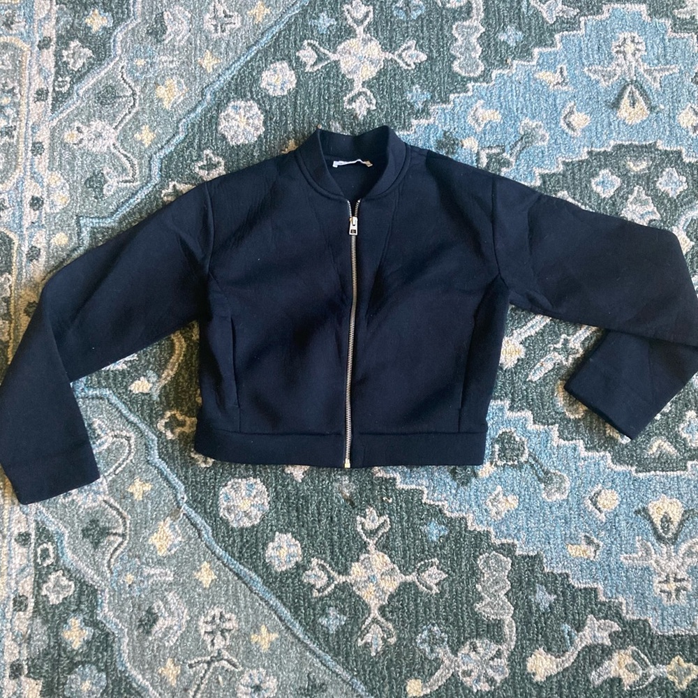 Everlane Cropped Bomber Jacket - Street Fleece